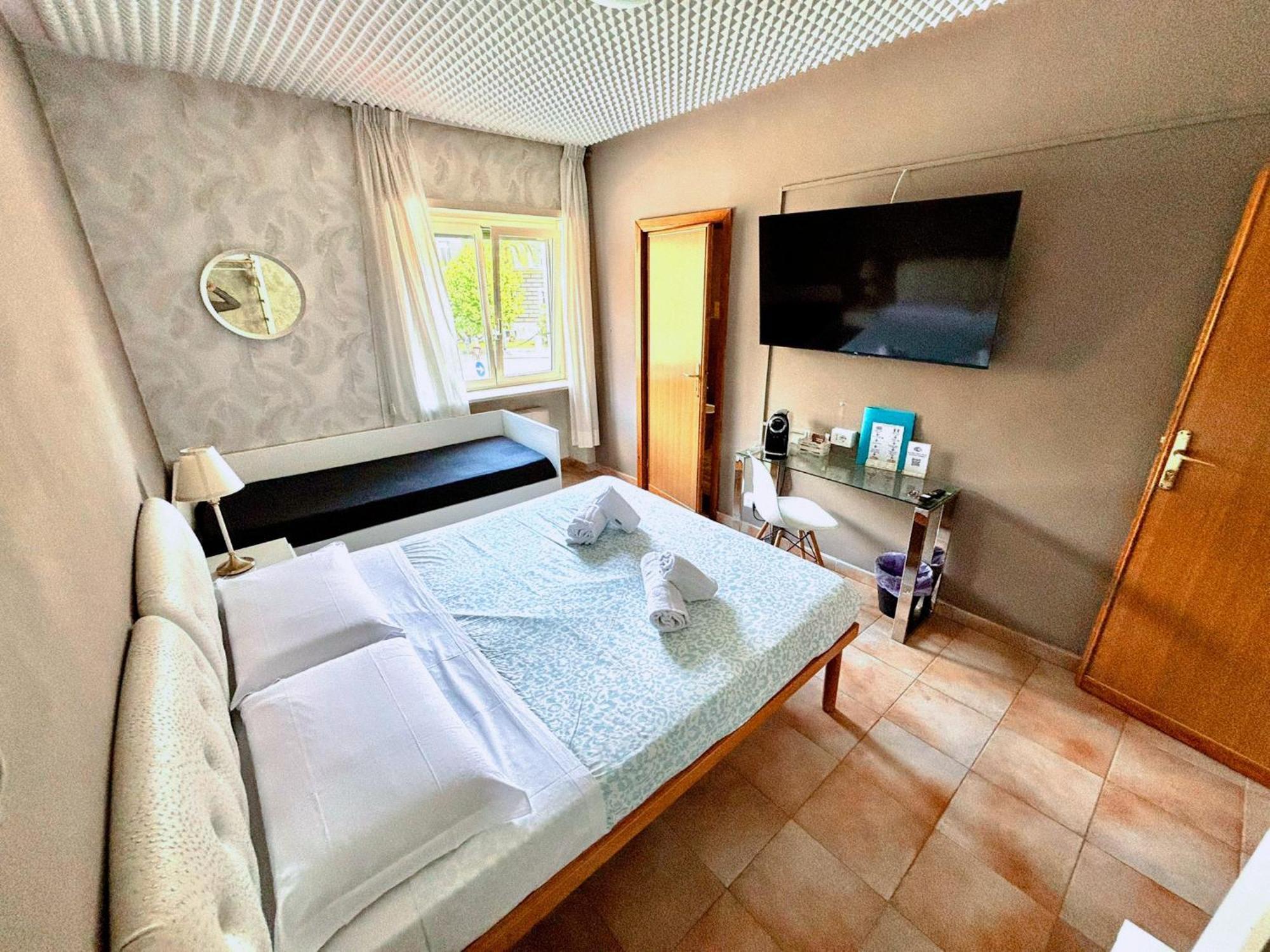 Di Martino Residence Рим Экстерьер фото